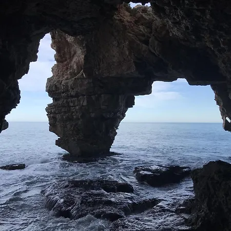 Вилла Mediterranean Escape With Garden