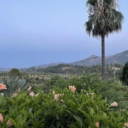 Mediterranean Escape With Garden *
