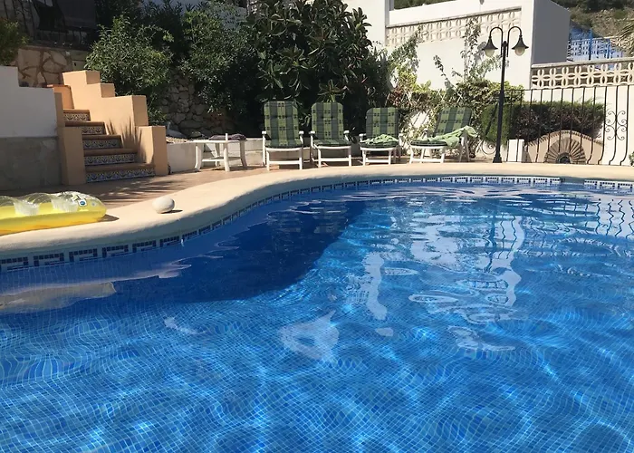 Villa Mediterranean Escape With Garden Benigembla