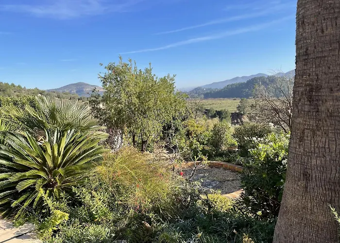 Mediterranean Escape With Garden Benigembla